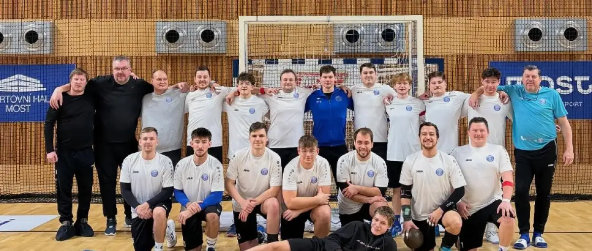Muži postupují do semifinále ČP !!